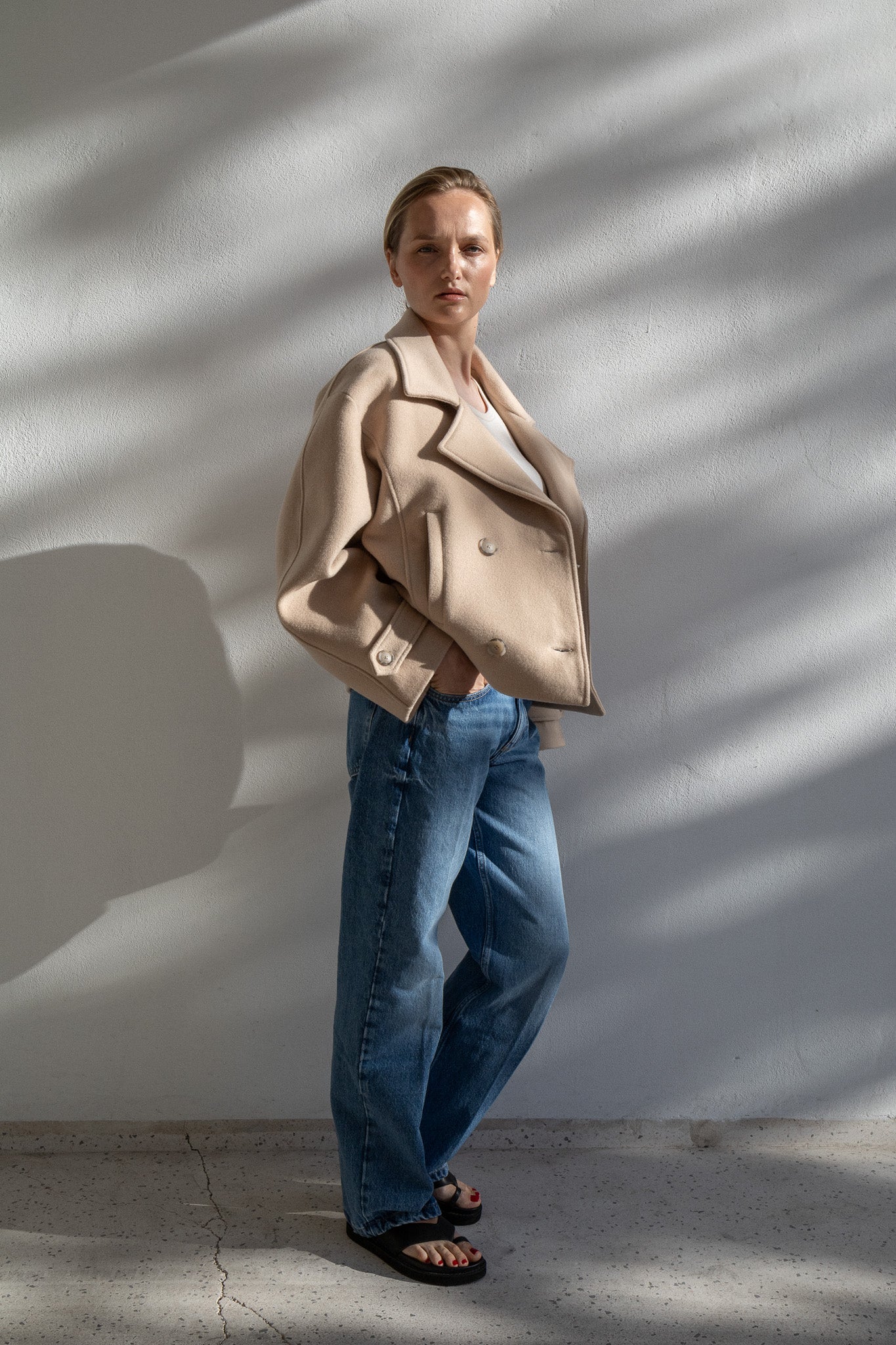 SHORT COAT | LIGHT BEIGE