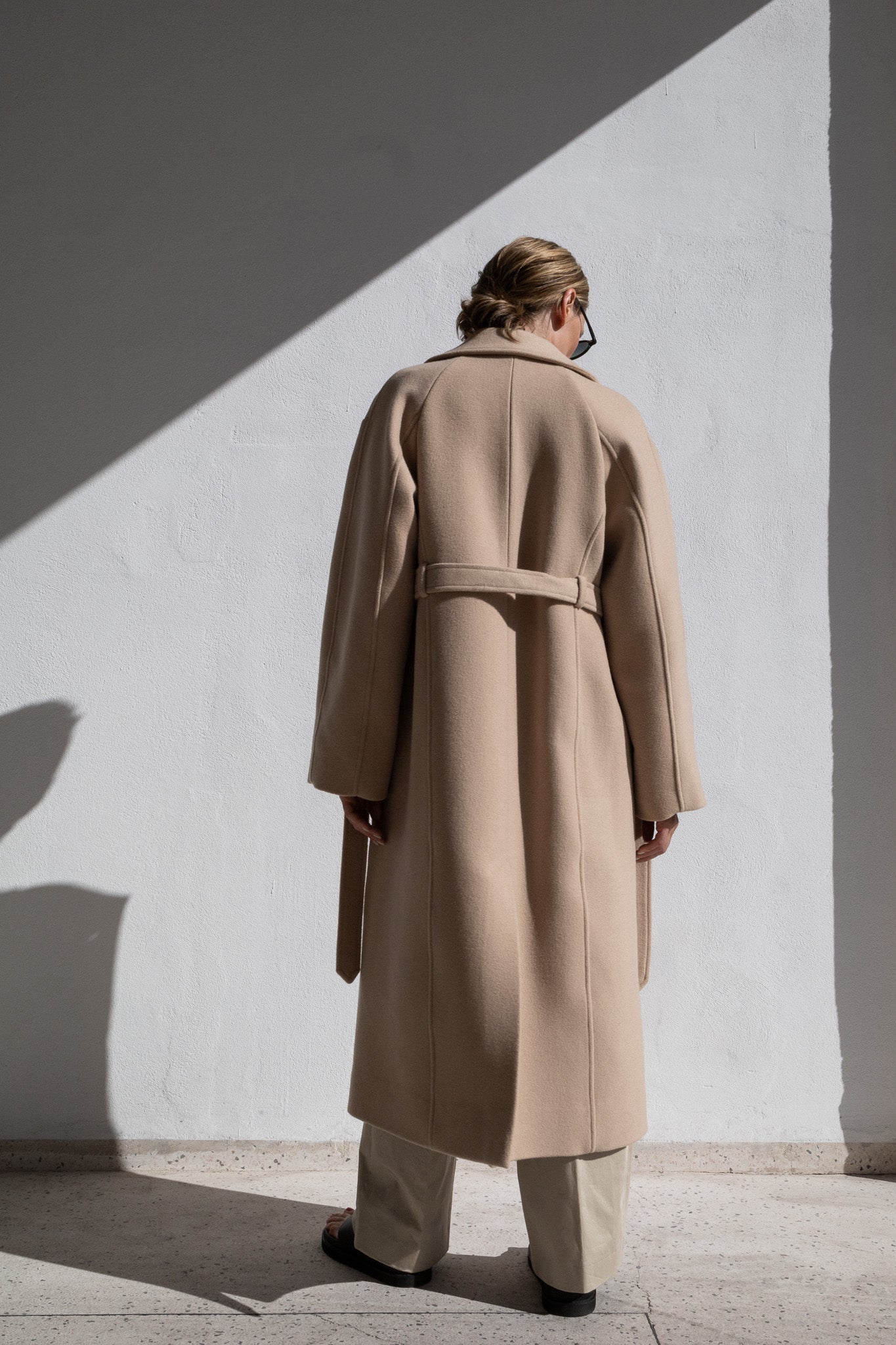 WOOL TRENCH COAT | LIGHT BEIGE