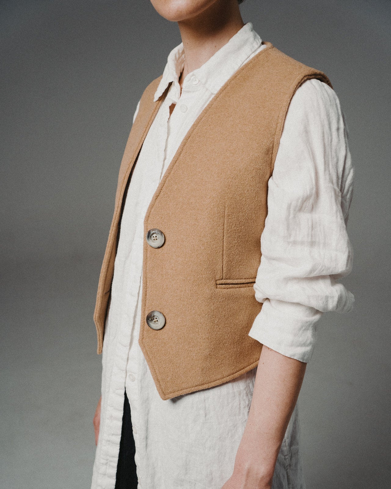 WOOL VEST | CAMEL